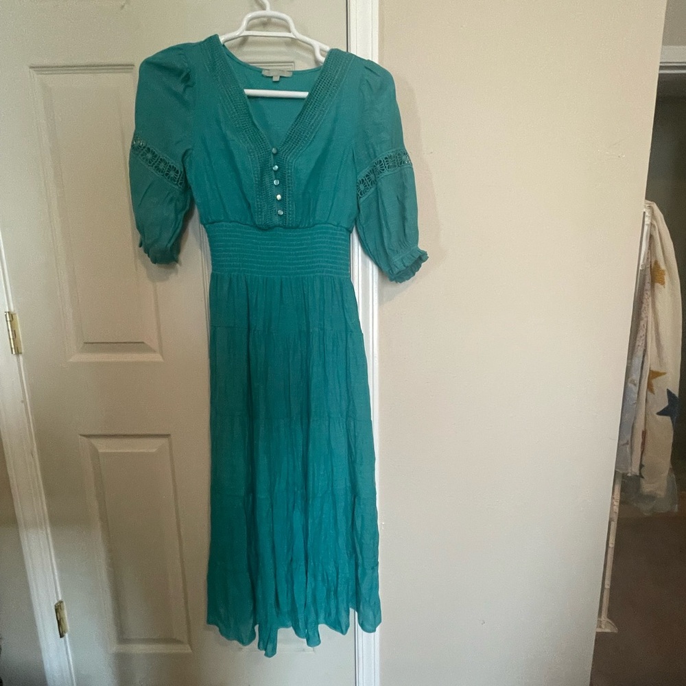 Elegant Teal Midi Dress